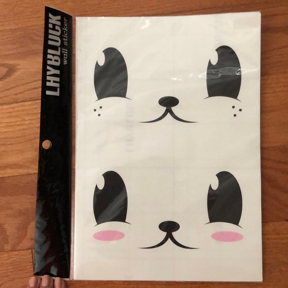❤️ 3/$20 ❤️ NWT Hello Bunny Wall Sticker
